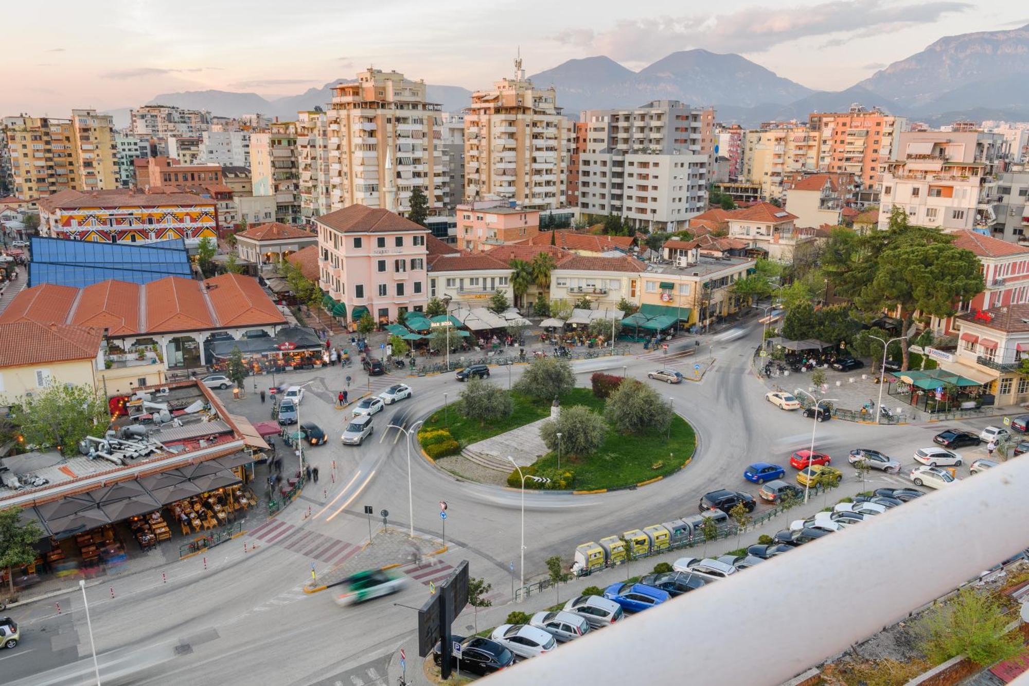 Terrace Tirana Cityscape 2 المظهر الخارجي الصورة